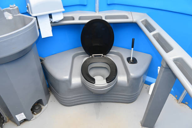 Best Portable restroom trailer rental  in Carson, WA